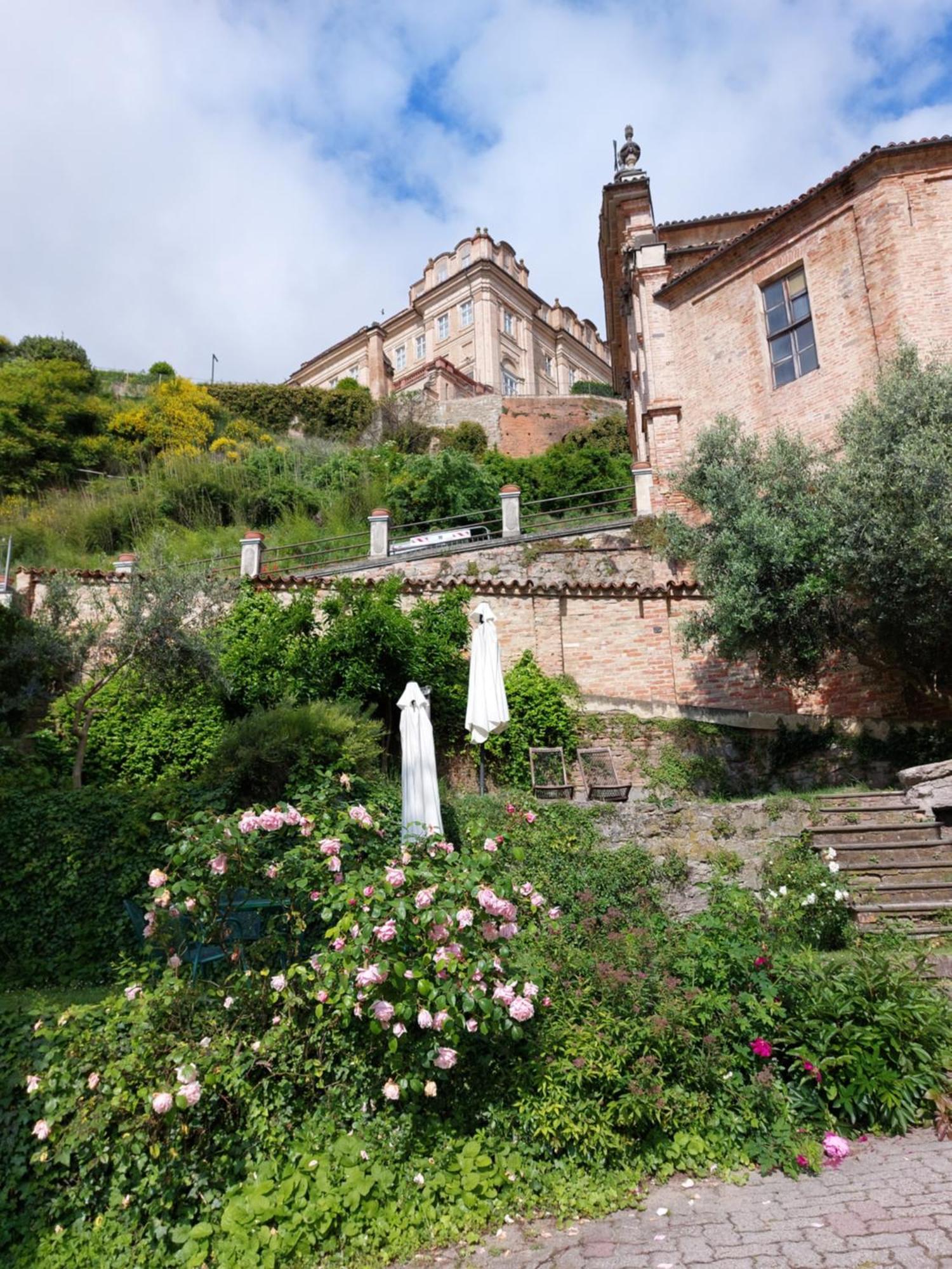 Il Giardino Di Olivia Διαμέρισμα Guarene Εξωτερικό φωτογραφία