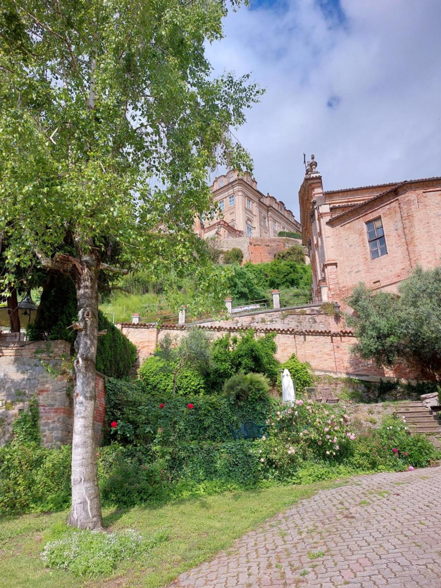 Il Giardino Di Olivia Διαμέρισμα Guarene Εξωτερικό φωτογραφία